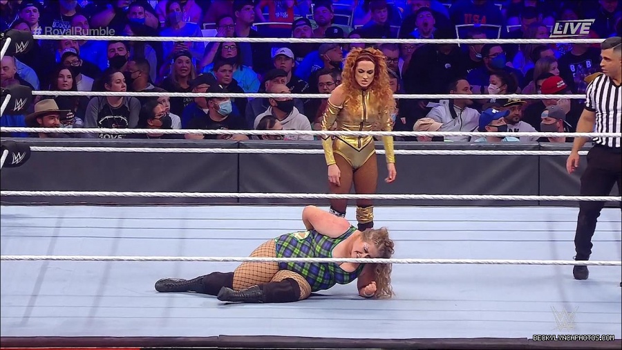 WWE_Royal_Rumble_2022_720p_WEB_h264-HEEL_mp4_006766778.jpg