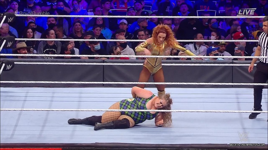 WWE_Royal_Rumble_2022_720p_WEB_h264-HEEL_mp4_006767178.jpg