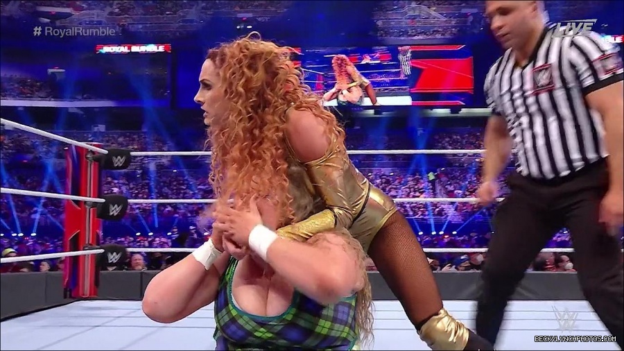 WWE_Royal_Rumble_2022_720p_WEB_h264-HEEL_mp4_006784778.jpg