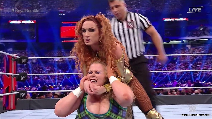 WWE_Royal_Rumble_2022_720p_WEB_h264-HEEL_mp4_006785178.jpg