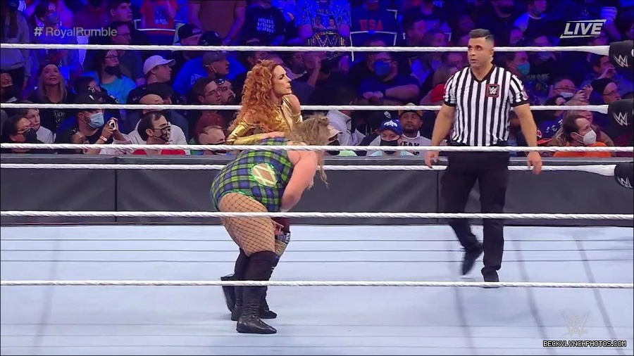 WWE_Royal_Rumble_2022_720p_WEB_h264-HEEL_mp4_006791178.jpg