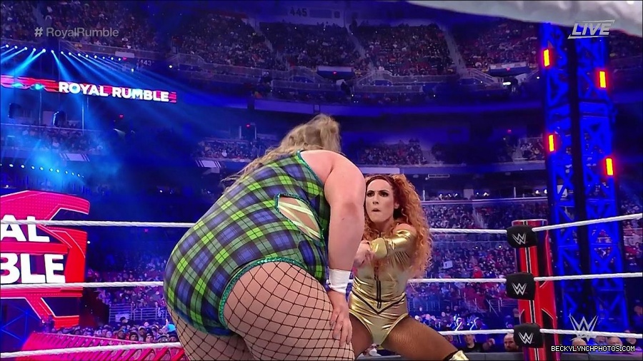 WWE_Royal_Rumble_2022_720p_WEB_h264-HEEL_mp4_006794378.jpg