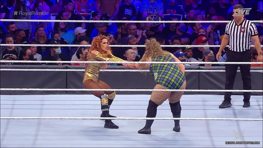 WWE_Royal_Rumble_2022_720p_WEB_h264-HEEL_mp4_006795178.jpg