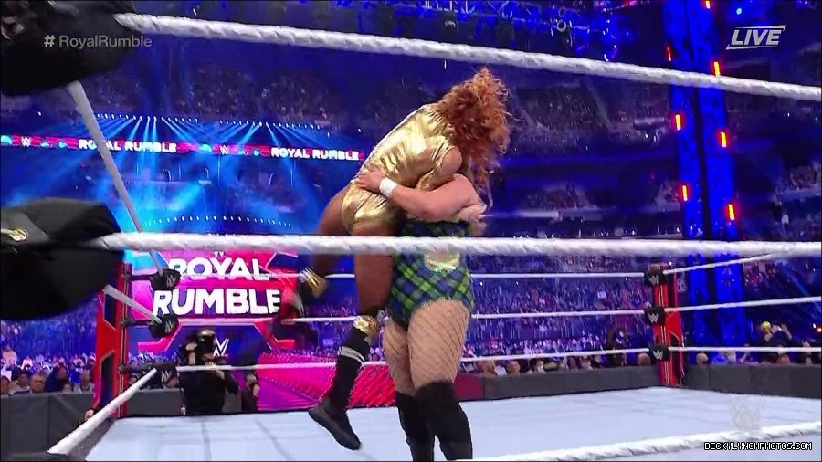 WWE_Royal_Rumble_2022_720p_WEB_h264-HEEL_mp4_006803178.jpg
