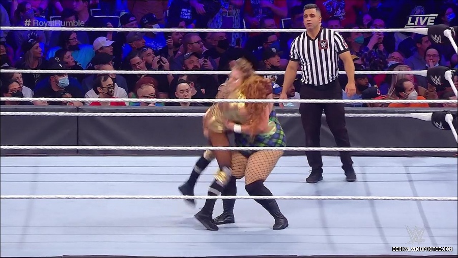 WWE_Royal_Rumble_2022_720p_WEB_h264-HEEL_mp4_006804778.jpg