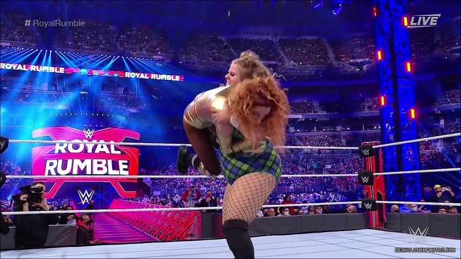WWE_Royal_Rumble_2022_720p_WEB_h264-HEEL_mp4_006807578.jpg