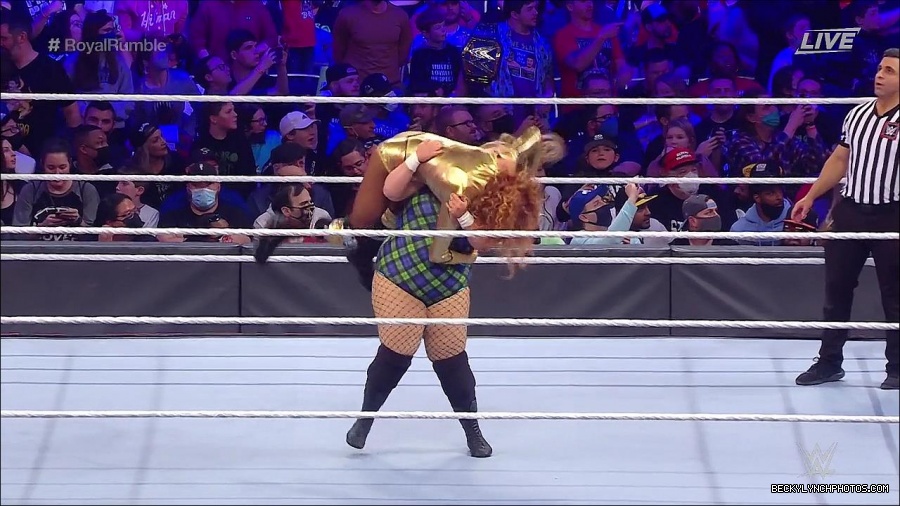 WWE_Royal_Rumble_2022_720p_WEB_h264-HEEL_mp4_006808778.jpg