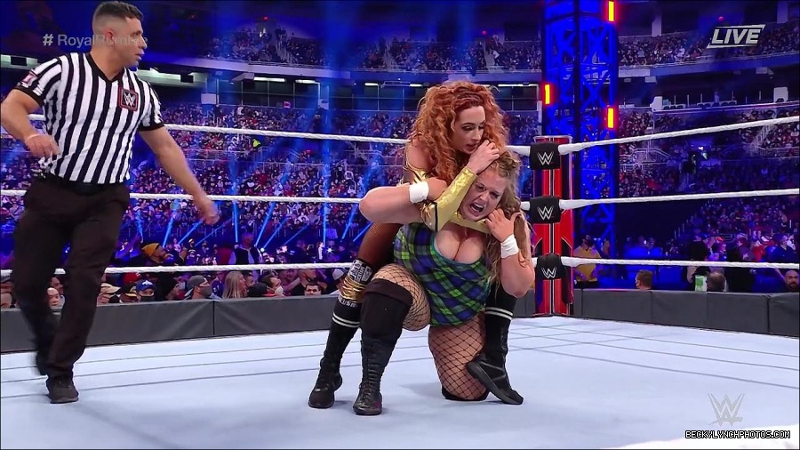 WWE_Royal_Rumble_2022_720p_WEB_h264-HEEL_mp4_006822378.jpg
