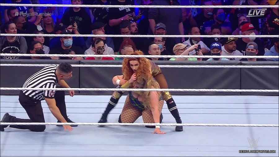 WWE_Royal_Rumble_2022_720p_WEB_h264-HEEL_mp4_006833578.jpg