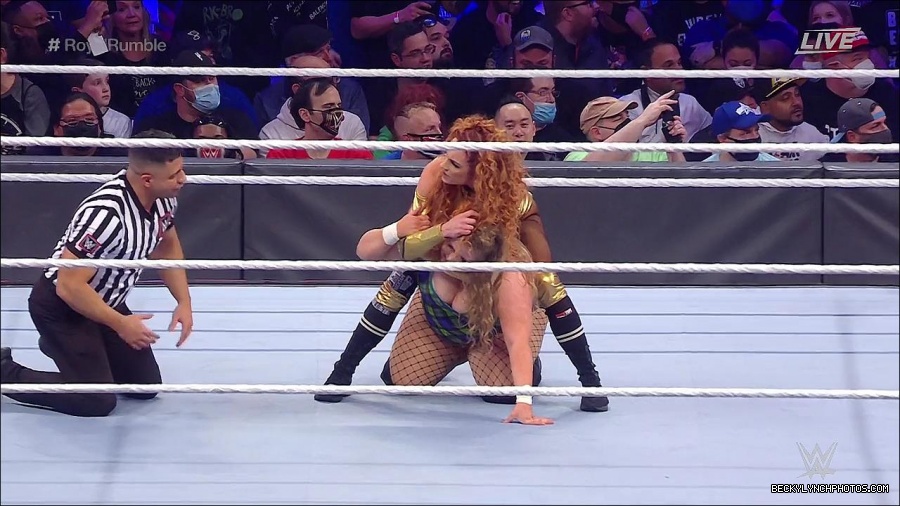WWE_Royal_Rumble_2022_720p_WEB_h264-HEEL_mp4_006836778.jpg