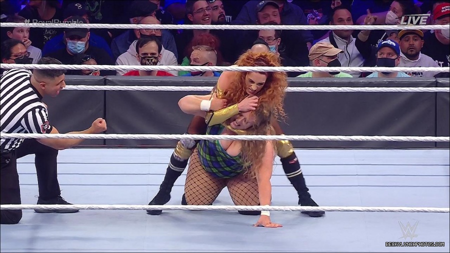 WWE_Royal_Rumble_2022_720p_WEB_h264-HEEL_mp4_006846778.jpg