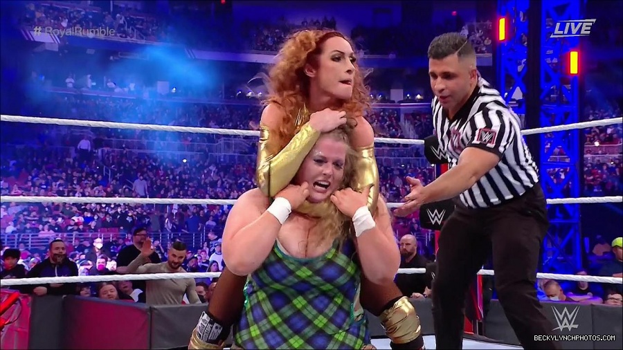 WWE_Royal_Rumble_2022_720p_WEB_h264-HEEL_mp4_006850378.jpg