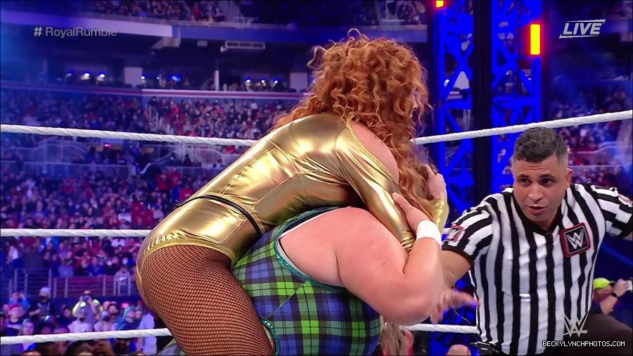 WWE_Royal_Rumble_2022_720p_WEB_h264-HEEL_mp4_006857178.jpg