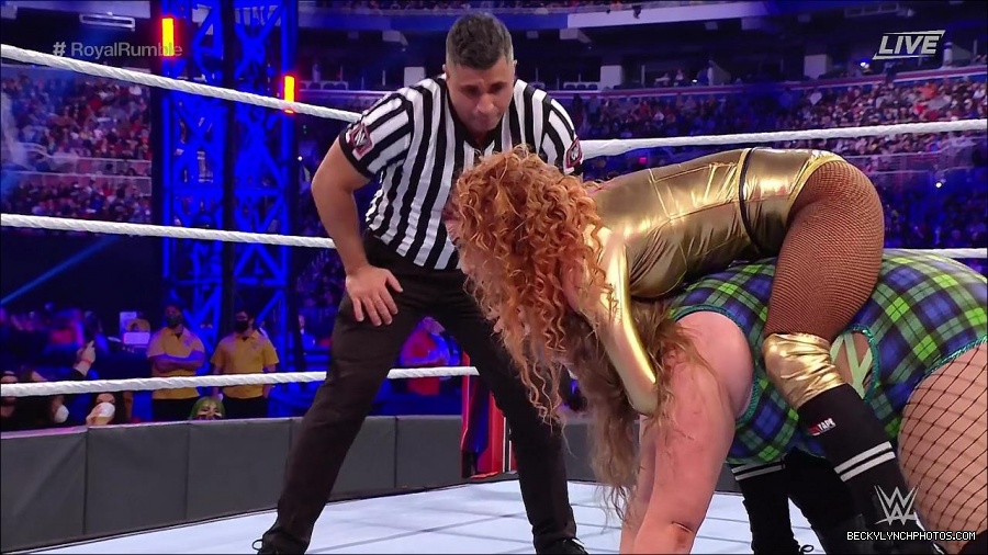 WWE_Royal_Rumble_2022_720p_WEB_h264-HEEL_mp4_006866378.jpg