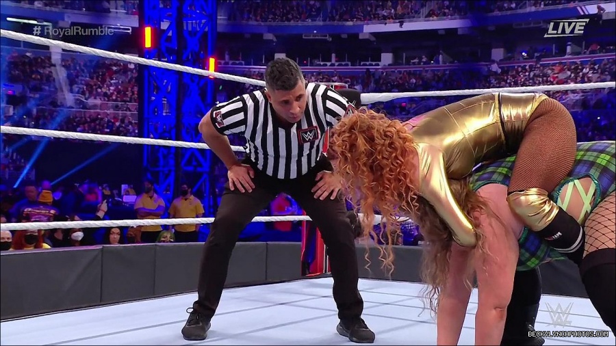 WWE_Royal_Rumble_2022_720p_WEB_h264-HEEL_mp4_006867978.jpg