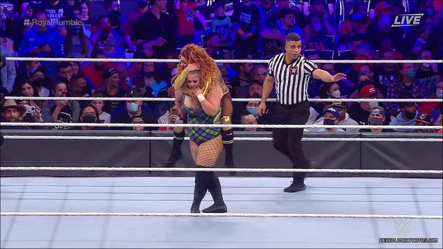 WWE_Royal_Rumble_2022_720p_WEB_h264-HEEL_mp4_006871578.jpg