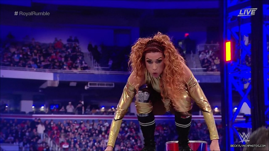 WWE_Royal_Rumble_2022_720p_WEB_h264-HEEL_mp4_006889178.jpg