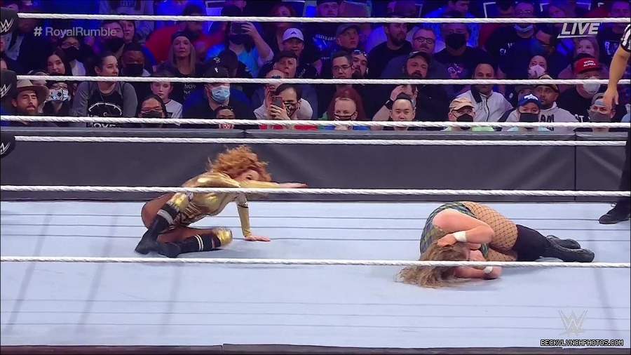 WWE_Royal_Rumble_2022_720p_WEB_h264-HEEL_mp4_006894378.jpg