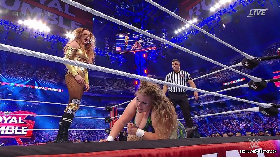 WWE_Royal_Rumble_2022_720p_WEB_h264-HEEL_mp4_006924378.jpg