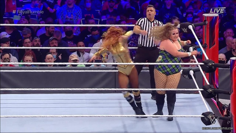 WWE_Royal_Rumble_2022_720p_WEB_h264-HEEL_mp4_006940378.jpg
