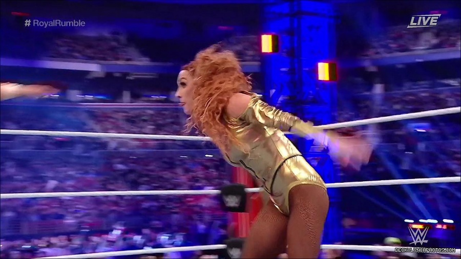 WWE_Royal_Rumble_2022_720p_WEB_h264-HEEL_mp4_006956778.jpg