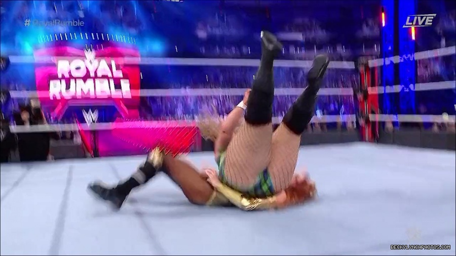 WWE_Royal_Rumble_2022_720p_WEB_h264-HEEL_mp4_006963578.jpg