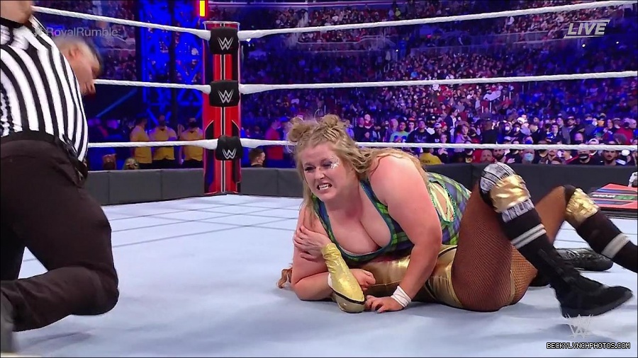 WWE_Royal_Rumble_2022_720p_WEB_h264-HEEL_mp4_006967978.jpg