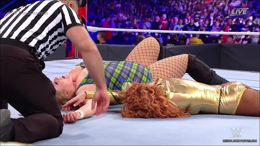WWE_Royal_Rumble_2022_720p_WEB_h264-HEEL_mp4_006970778.jpg