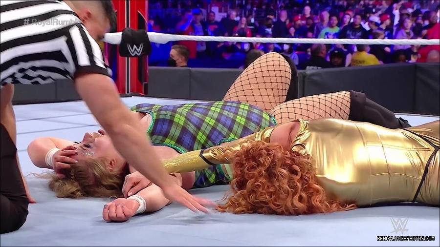 WWE_Royal_Rumble_2022_720p_WEB_h264-HEEL_mp4_006974778.jpg