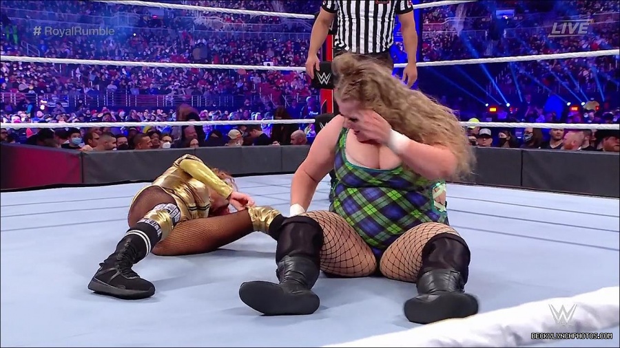 WWE_Royal_Rumble_2022_720p_WEB_h264-HEEL_mp4_006989178.jpg