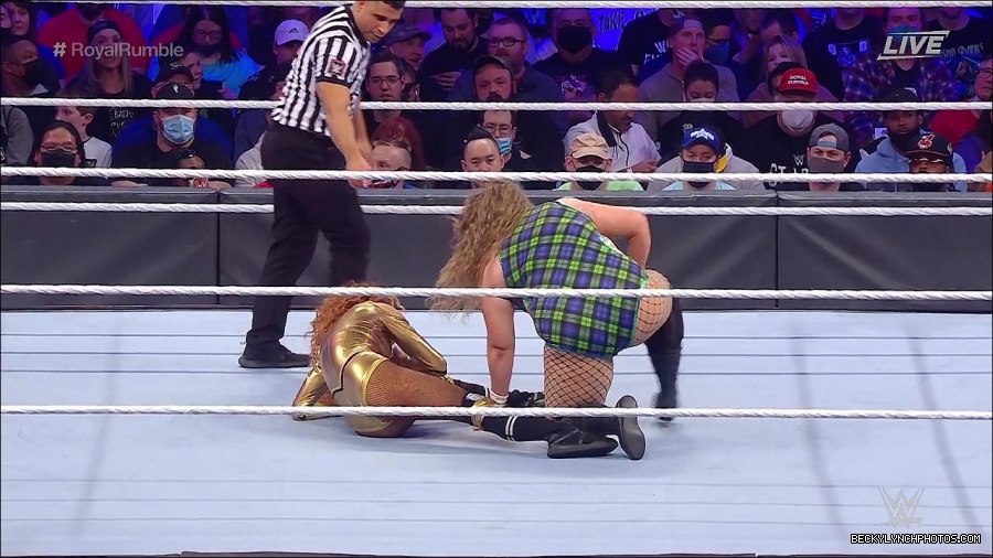 WWE_Royal_Rumble_2022_720p_WEB_h264-HEEL_mp4_006997578.jpg