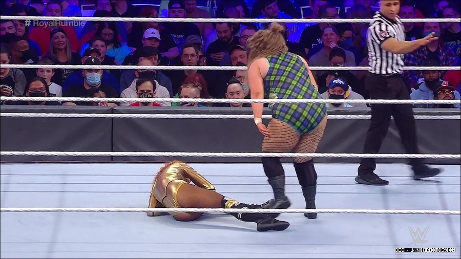 WWE_Royal_Rumble_2022_720p_WEB_h264-HEEL_mp4_006999178.jpg