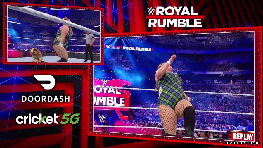 WWE_Royal_Rumble_2022_720p_WEB_h264-HEEL_mp4_007001978.jpg