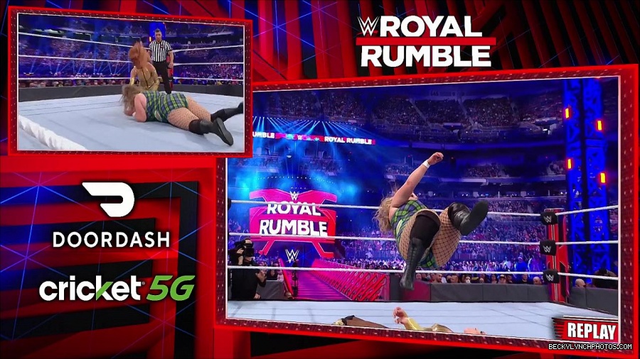 WWE_Royal_Rumble_2022_720p_WEB_h264-HEEL_mp4_007004378.jpg