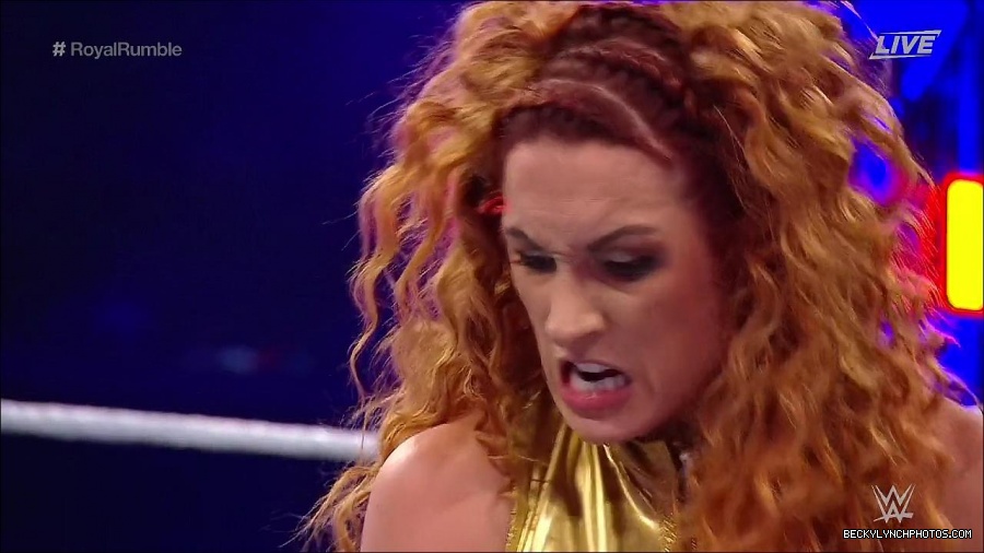 WWE_Royal_Rumble_2022_720p_WEB_h264-HEEL_mp4_007022378.jpg