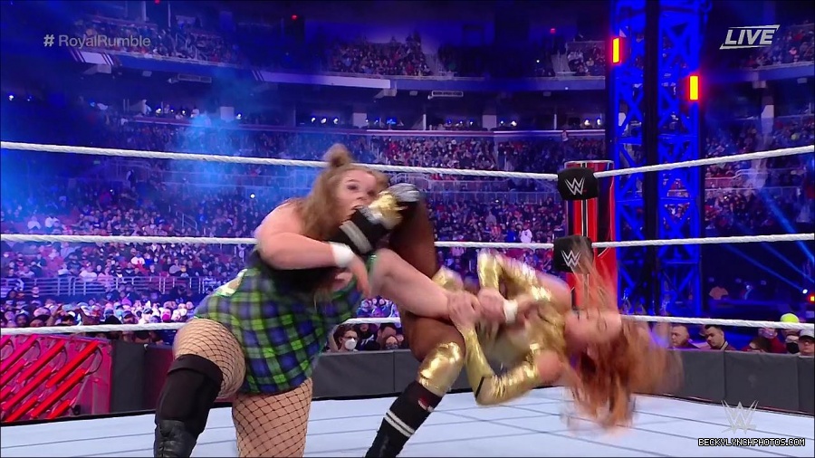 WWE_Royal_Rumble_2022_720p_WEB_h264-HEEL_mp4_007026044.jpg