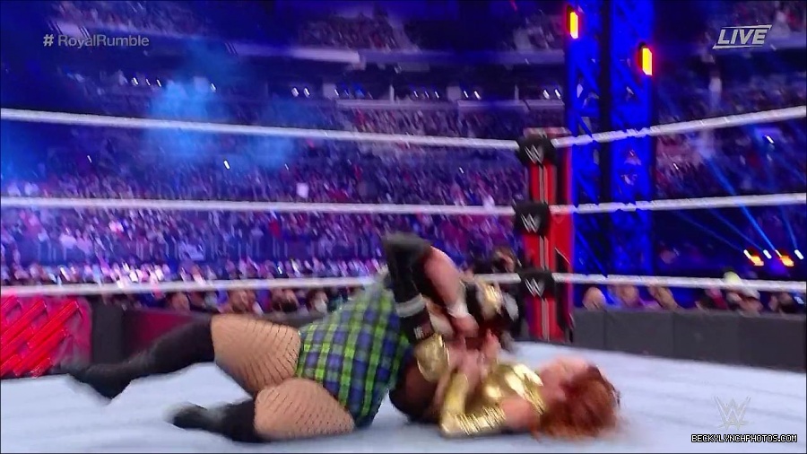 WWE_Royal_Rumble_2022_720p_WEB_h264-HEEL_mp4_007026444.jpg