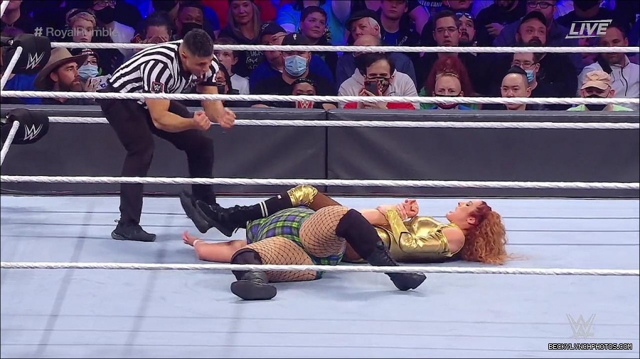 WWE_Royal_Rumble_2022_720p_WEB_h264-HEEL_mp4_007033644.jpg