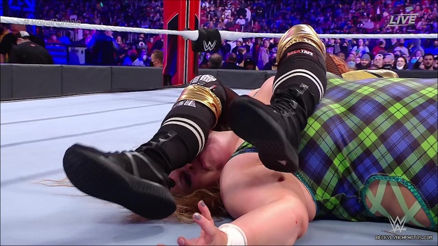 WWE_Royal_Rumble_2022_720p_WEB_h264-HEEL_mp4_007036044.jpg