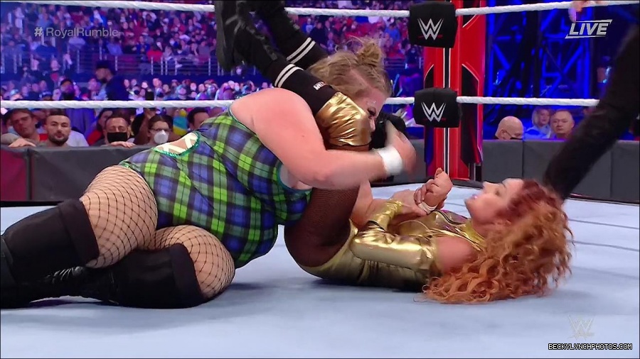 WWE_Royal_Rumble_2022_720p_WEB_h264-HEEL_mp4_007042044.jpg