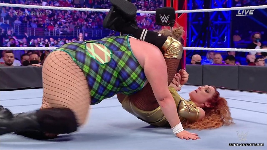 WWE_Royal_Rumble_2022_720p_WEB_h264-HEEL_mp4_007042844.jpg