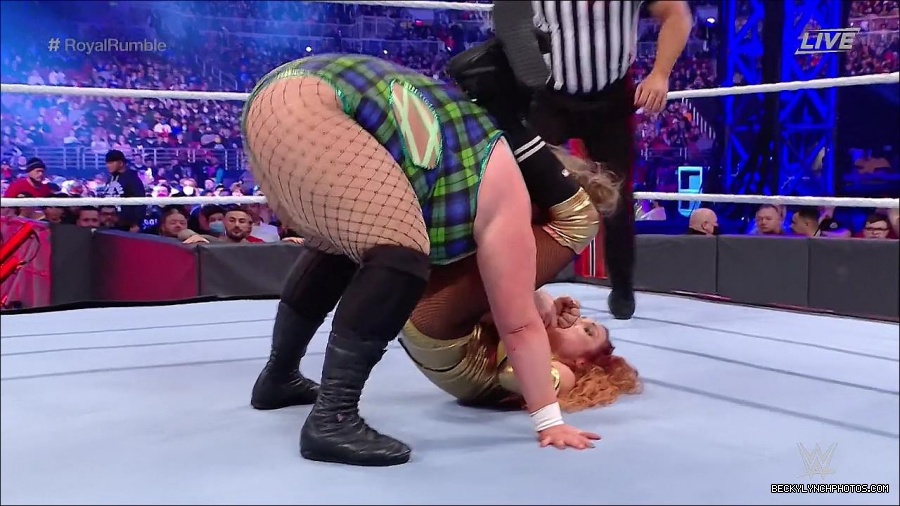 WWE_Royal_Rumble_2022_720p_WEB_h264-HEEL_mp4_007044444.jpg