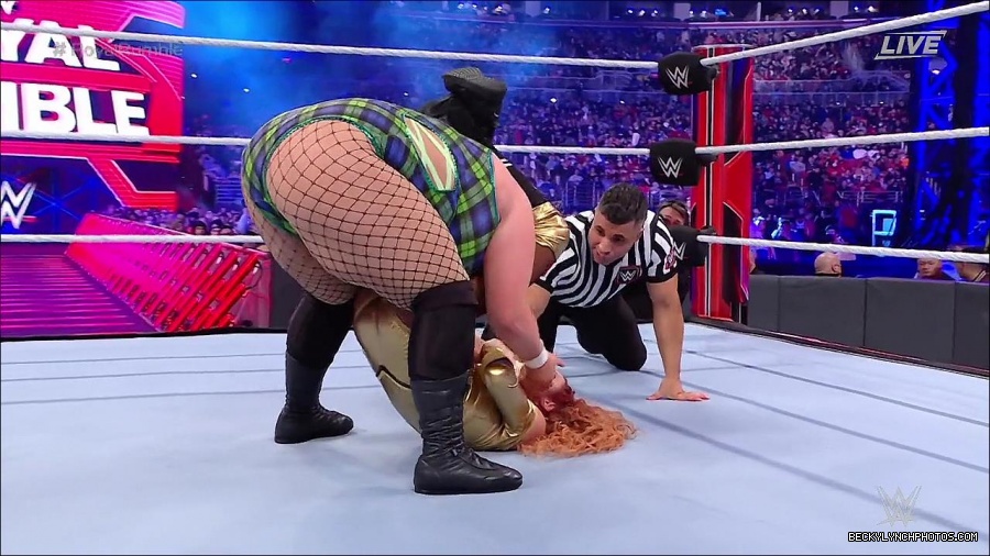 WWE_Royal_Rumble_2022_720p_WEB_h264-HEEL_mp4_007045644.jpg