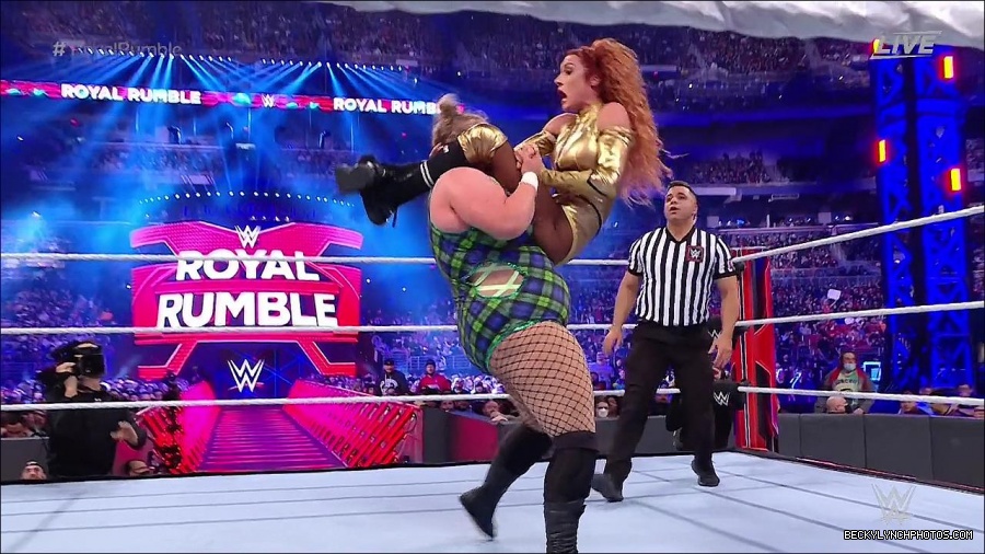 WWE_Royal_Rumble_2022_720p_WEB_h264-HEEL_mp4_007047644.jpg