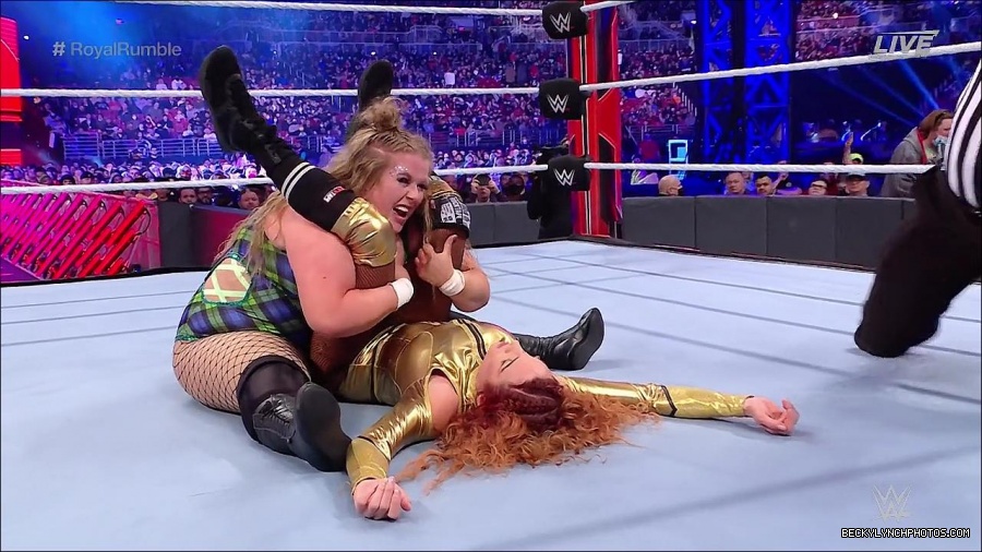 WWE_Royal_Rumble_2022_720p_WEB_h264-HEEL_mp4_007051644.jpg