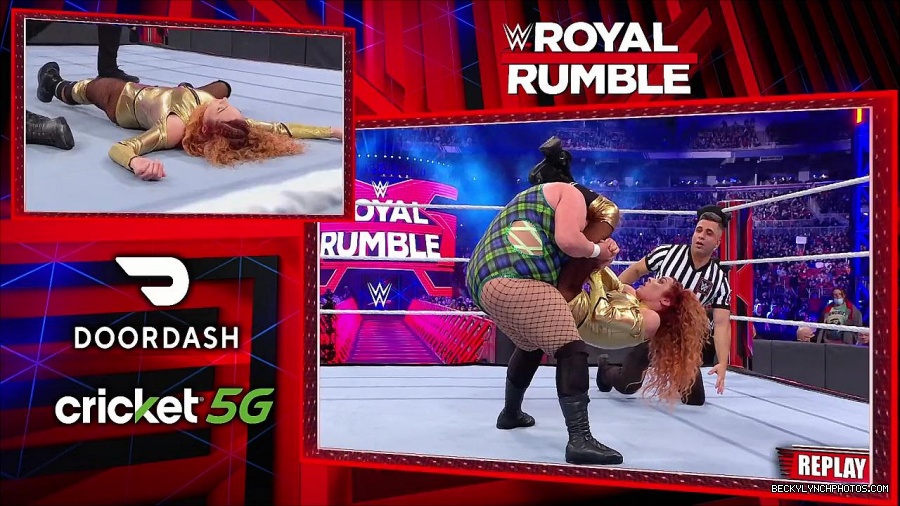 WWE_Royal_Rumble_2022_720p_WEB_h264-HEEL_mp4_007061644.jpg