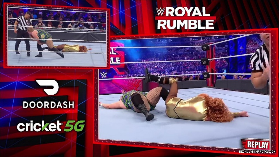 WWE_Royal_Rumble_2022_720p_WEB_h264-HEEL_mp4_007072044.jpg