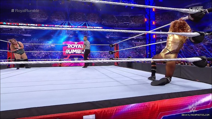WWE_Royal_Rumble_2022_720p_WEB_h264-HEEL_mp4_007082044.jpg