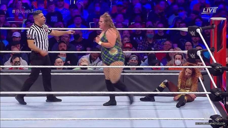 WWE_Royal_Rumble_2022_720p_WEB_h264-HEEL_mp4_007087244.jpg