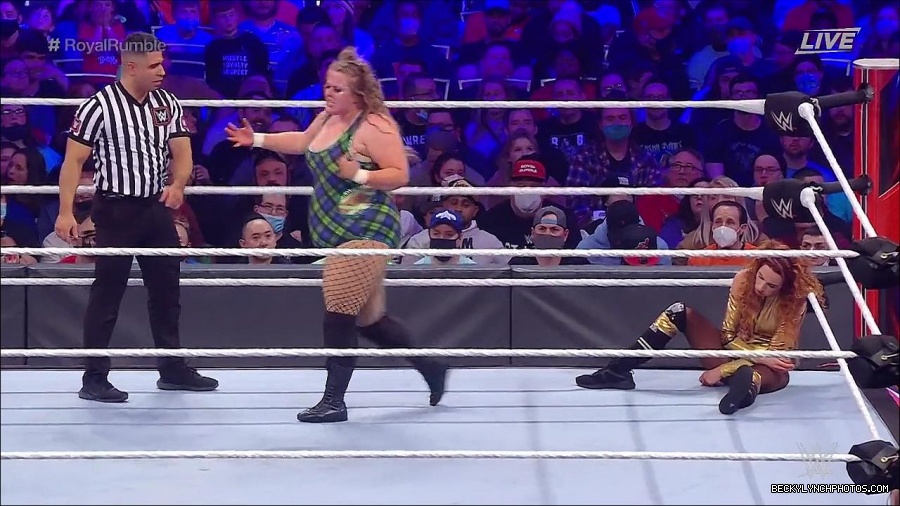 WWE_Royal_Rumble_2022_720p_WEB_h264-HEEL_mp4_007087644.jpg